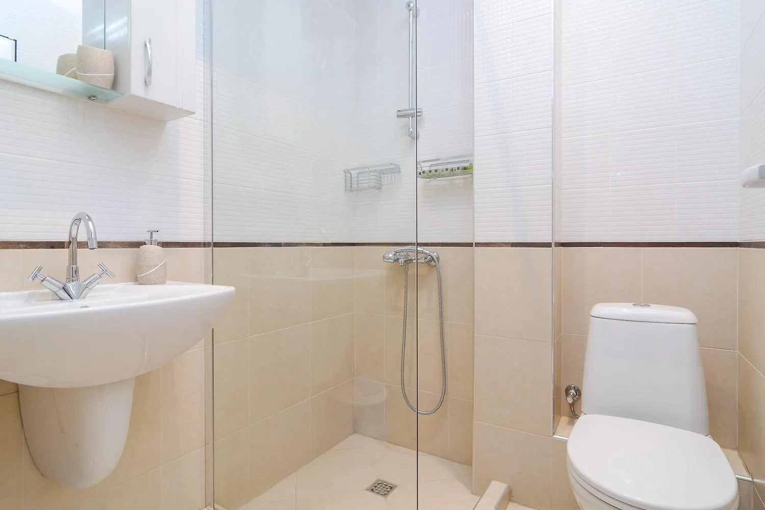 Spacious Sofia Condo - Philadelphia Love Apartment