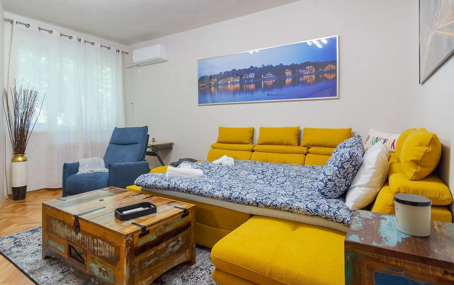 Spacious Sofia Condo - Philadelphia Love Bulgaria