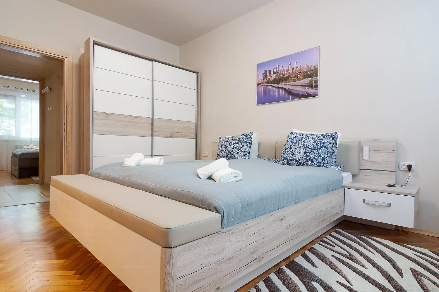 Spacious Sofia Condo - Philadelphia Love Apartment